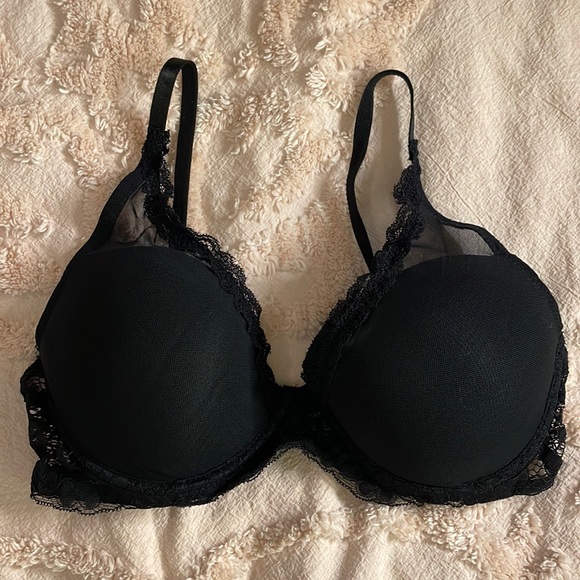 Thalia Sodi | Dainty Black Lace Bra - Picture 1 of 6